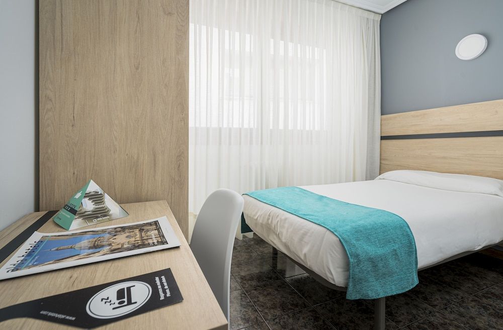 Hotel Alda El Pasaje 2