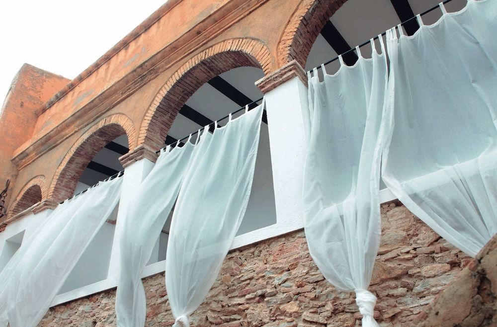 Cluc Hotel Begur 2 estrellas en Bagur