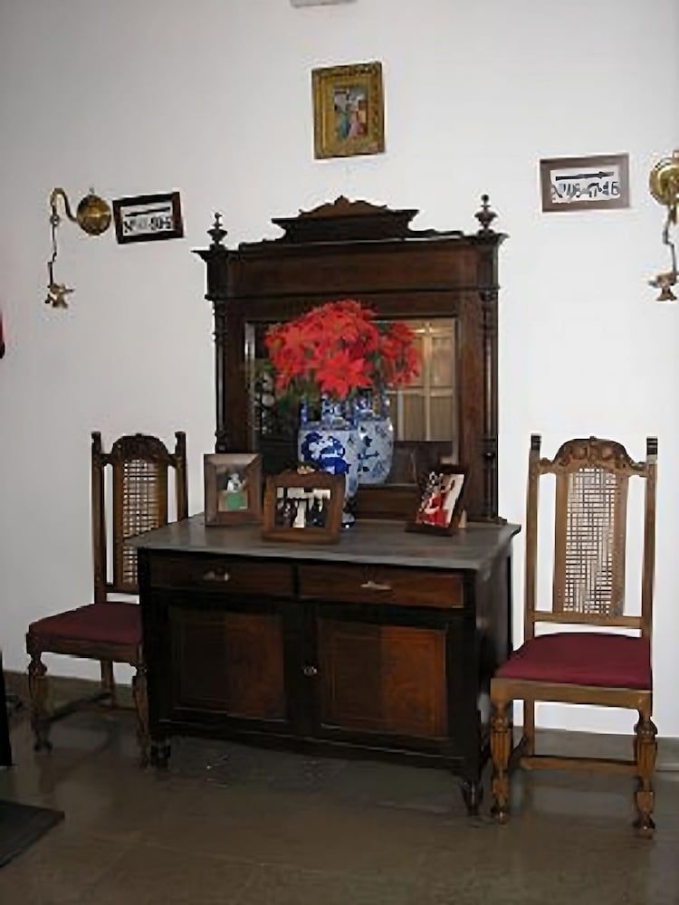 Hostal Colón 3