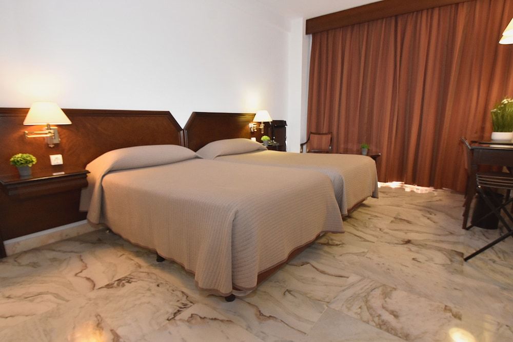 Hotel Turia 1