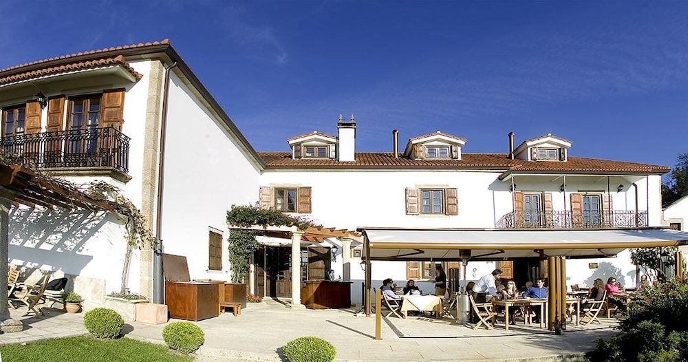 Pazo do Río 4 estrelas em Oleiros