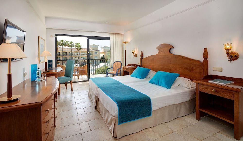 CM Mallorca Palace Hotel - Adults Only 3