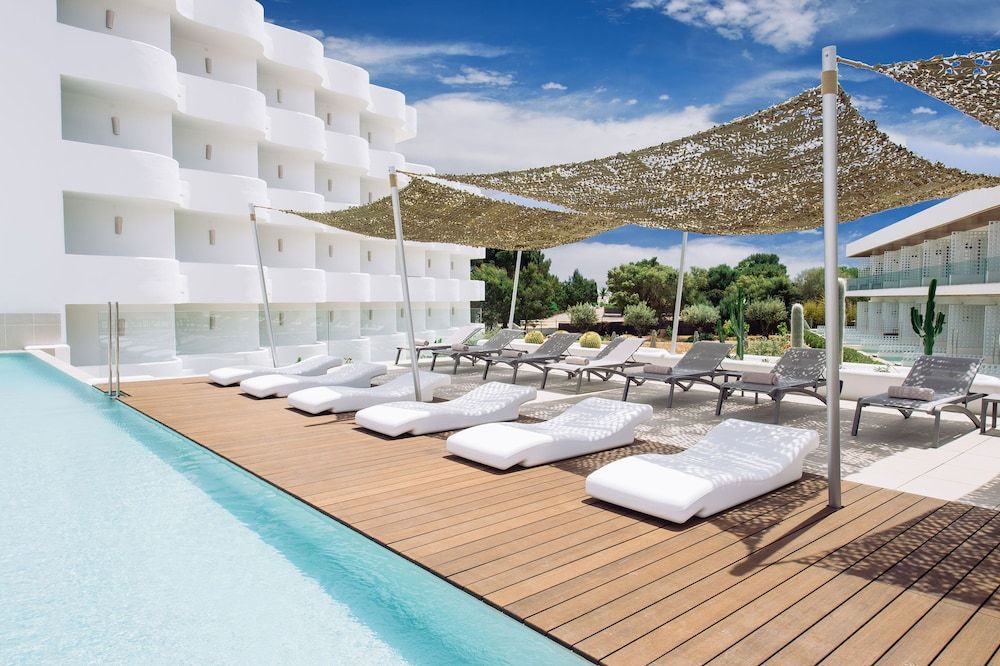 Inturotel Cala Esmeralda Beach Hotel & Spa - Adults Only 1