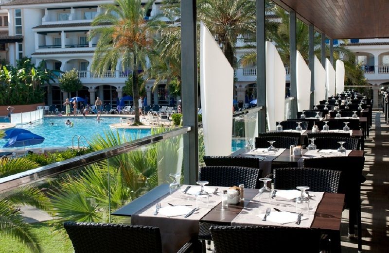 Beach Club Font de Sa Cala 3