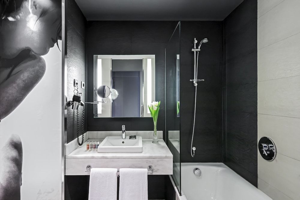 Hotel Zentral Castellana Norte 3