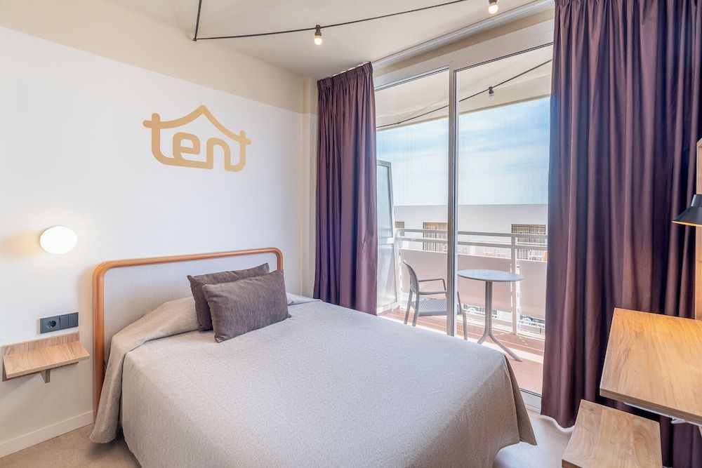 tent Arenal 3