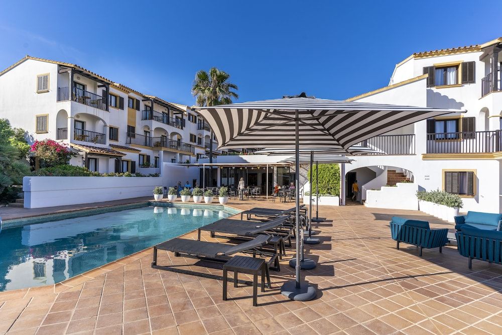 Calallonga Hotel Menorca 1