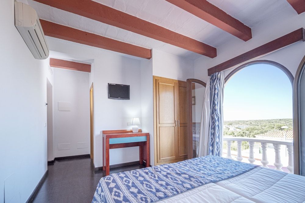 Hostal Castell de Lô 2
