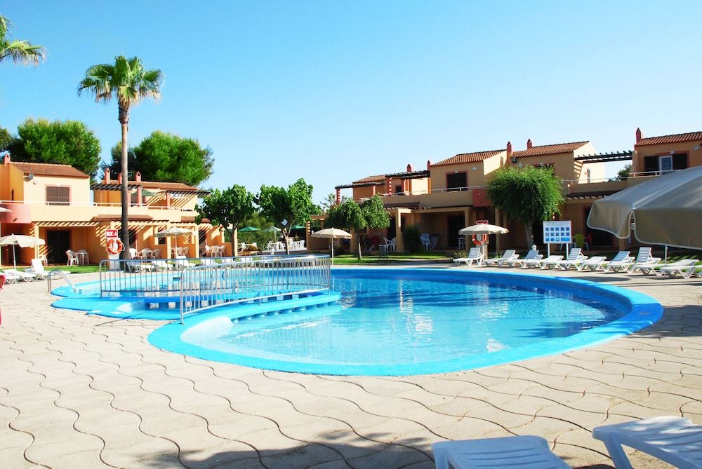 Apartamentos Ses Anneres 1