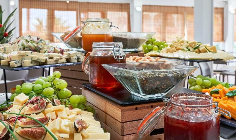 Hotel Globales Cala´n Bosch 2