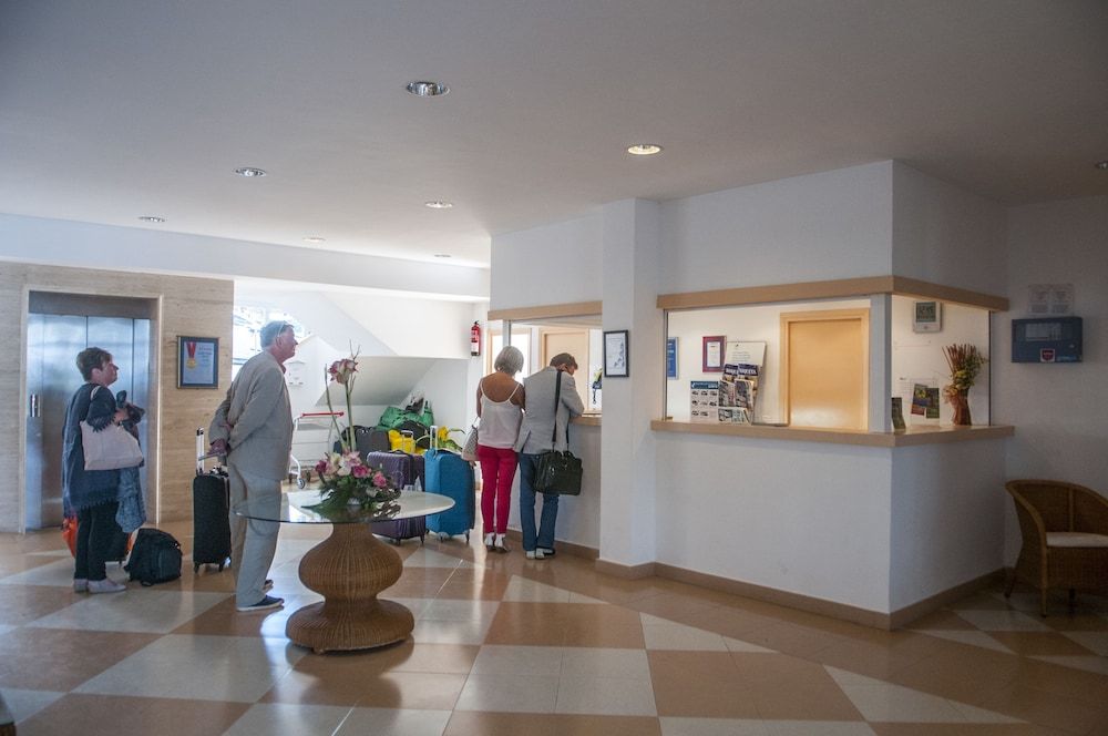 Vistamar Apartamentos 2