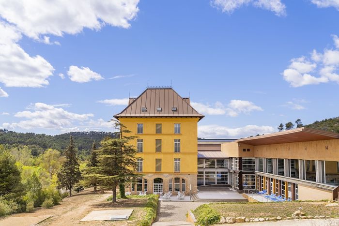 ⛪🏞️VALLBONA DE LES MONGES ¡LA CATALUNYA MEDIEVAL🌲🏰Hotel 4★ con desayuno en este bonito pueblo de Lleida