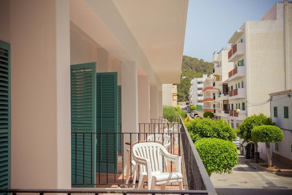 HOSTAL SUNSET IBIZA 1