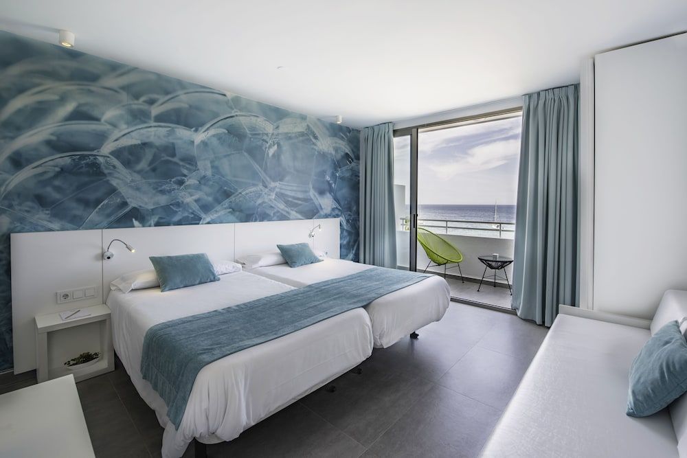 Typic Marina Playa - Adults Only 1