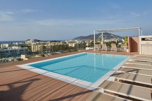 Aptos Casa Luis by Invisa 2