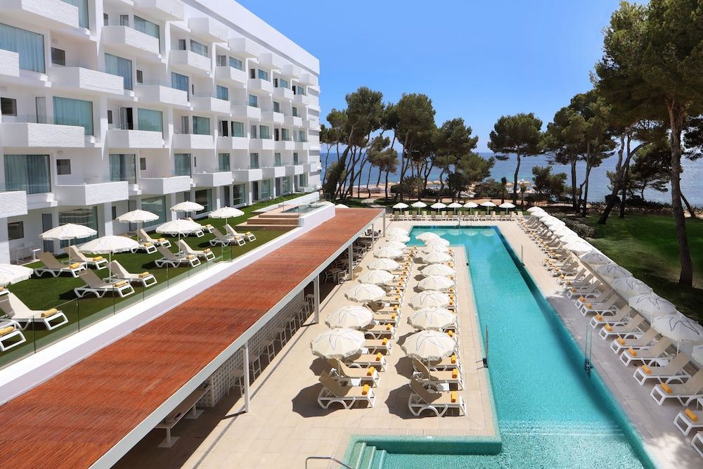 Iberostar Selection Santa Eulalia Ibiza 1