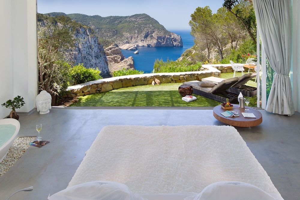 Hacienda Na Xamena, Ibiza 5 estrelas em Puerto de San Miguel