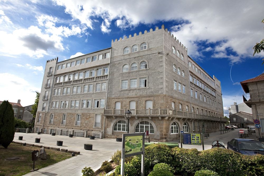 Hotel la Virgen - Termas Cuntis 1