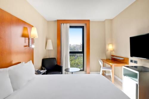 B&B HOTEL Zaragoza Los Enlaces Estación 1