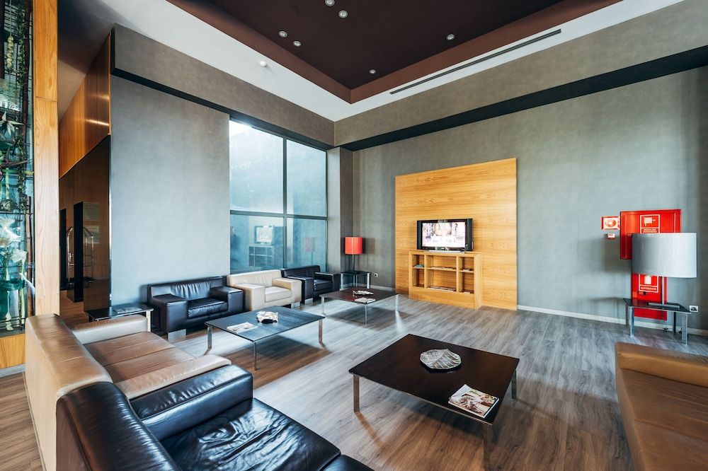 AZZ Valencia Congress Hotel & Spa 3