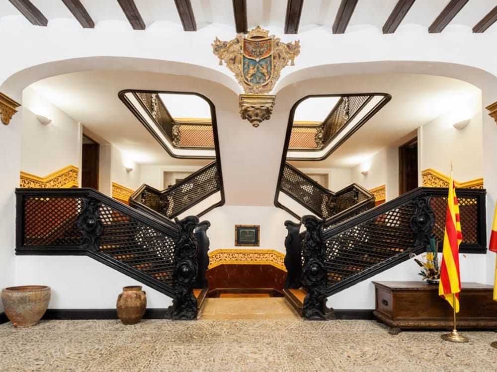 Hospederia Palacio la Iglesuela del Cid 2