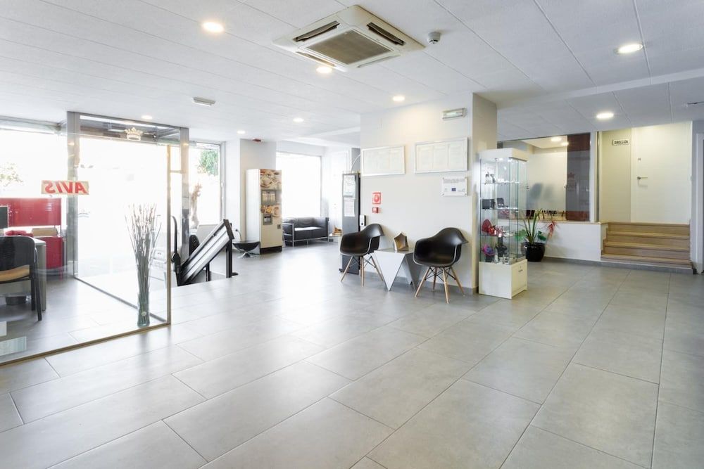 Hotel Sercotel Familia Conde 3