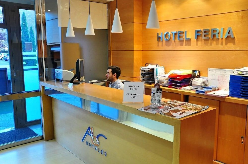 Hotel Feria 2