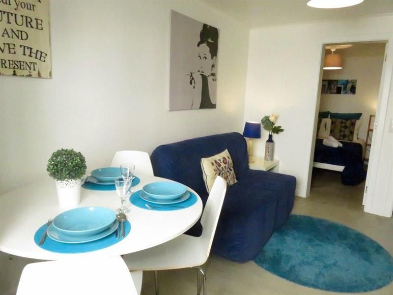 Lisbon Experience Apartments São Bento 2