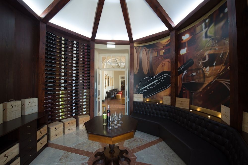 Vila Gale Collection Palacio dos Arcos 2