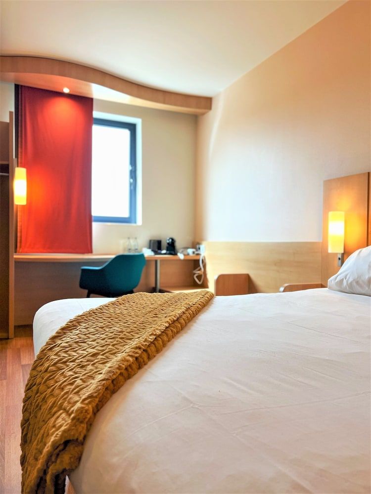 ibis Barcelona Ripollet 1