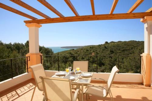 The View – Santo António Villas, Golf & Spa 3