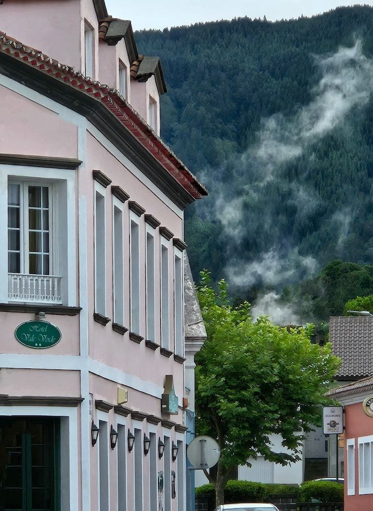 Hotel Vale Verde 2 estrellas en Furnas