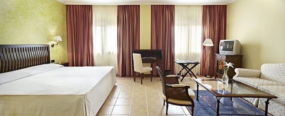 HOTEL CORAZON DEL JERTE 3