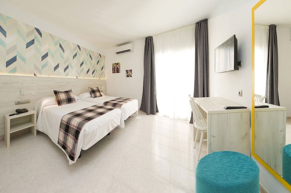 Hotel Vibra Lei Ibiza - Adults Only 1