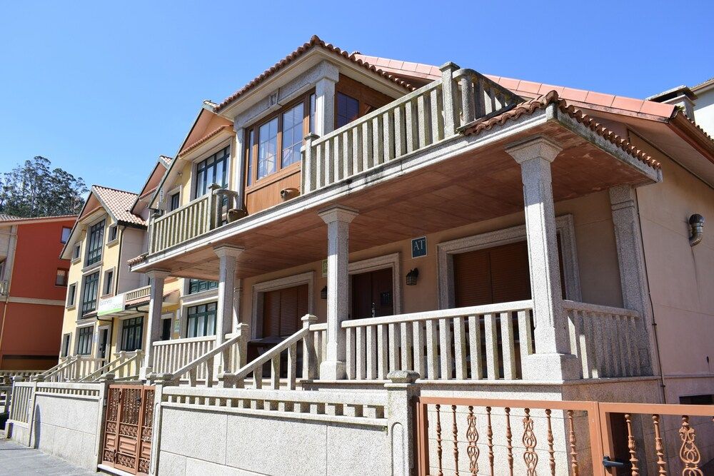 Apartamentos VIDA Corcubión 2