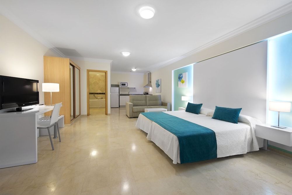 Kn Aparthotel Panoramica Heights 3