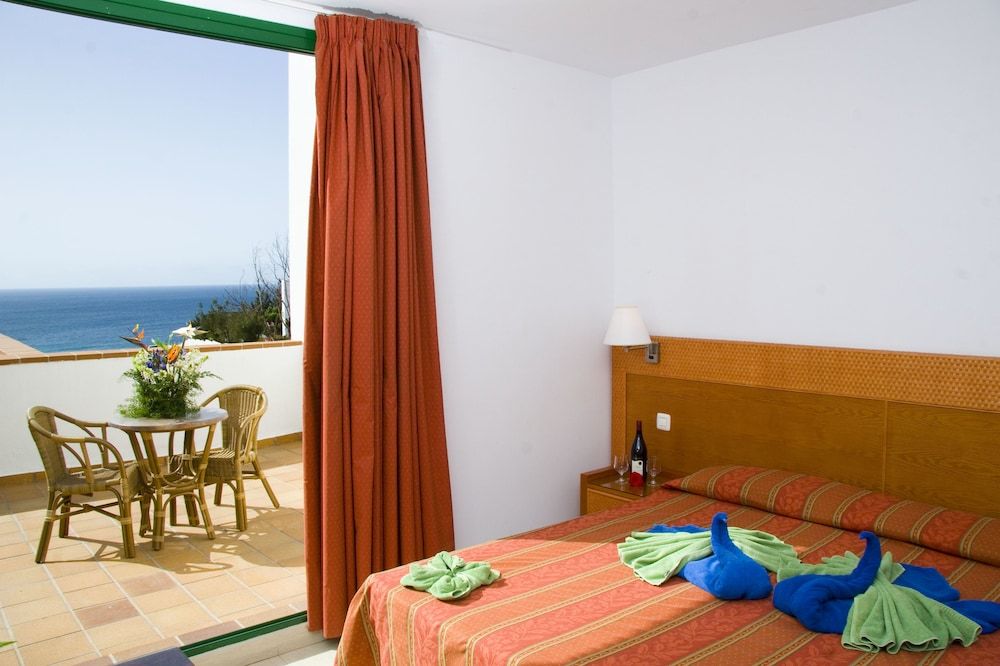 Aparthotel Esquinzo Y Monte Del Mar 2