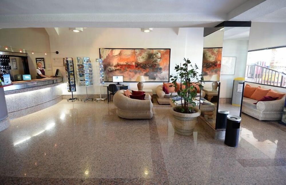 Palm Garden Apartments 2