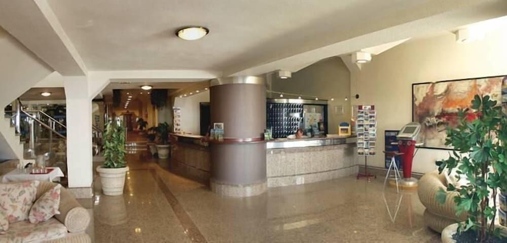 Palm Garden Apartments 3