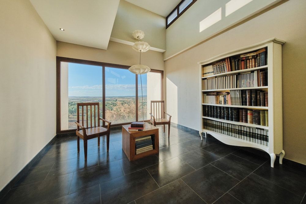 Hotel Spa Villa Nazules 2