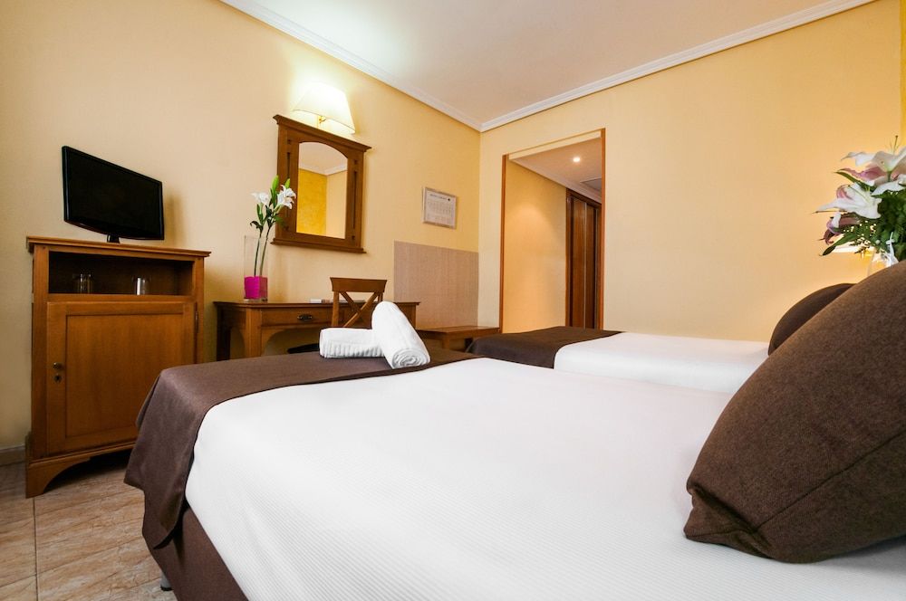 Hotel Carlos I Toledo 3