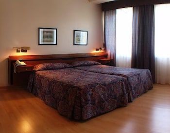 Hotel Las Sirenas 3 estrellas en Vivero