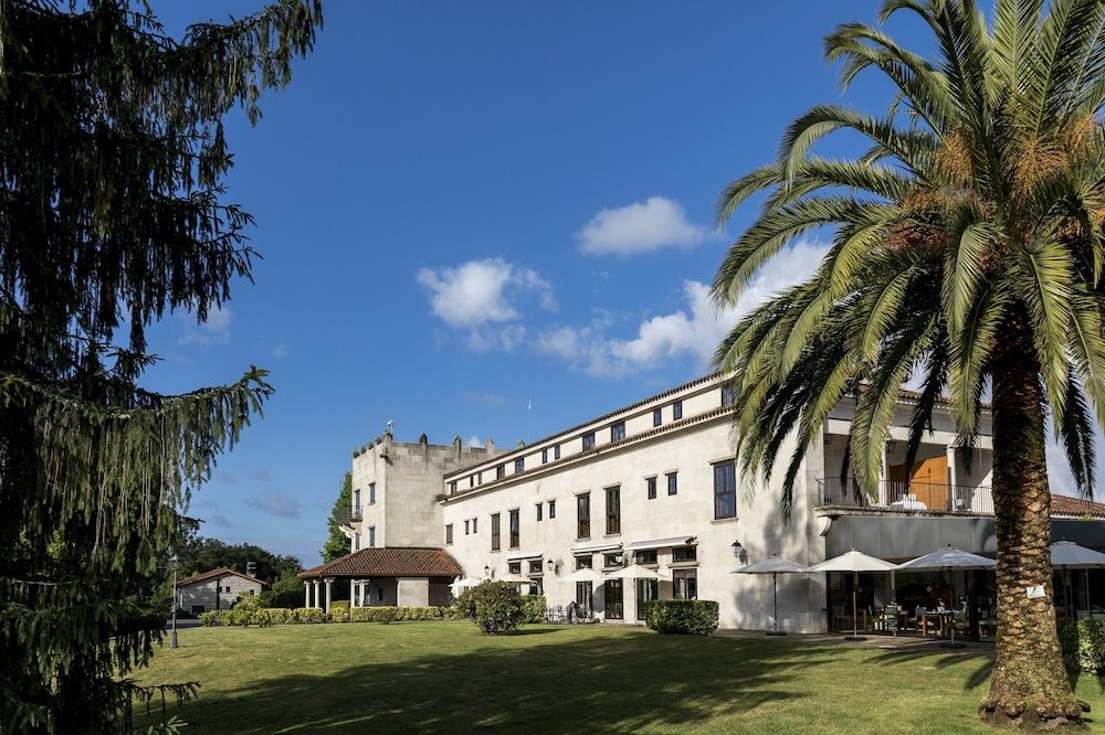 Parador De Tui Pontevedra 4 estrelas em Tui