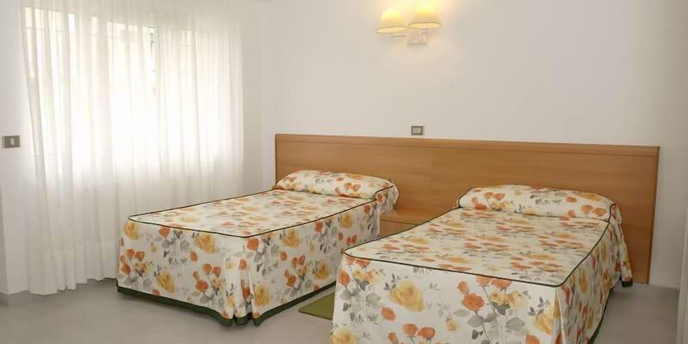 Apartamentos Las Sirenas 3