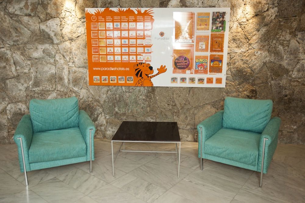 LIVVO Lago Taurito Hotel & Aquapark All Inclusive 2