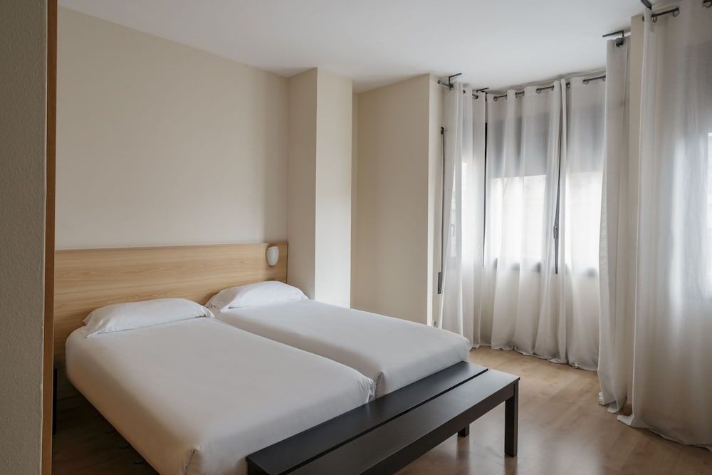 Villarroel Apartments Barcelona 3