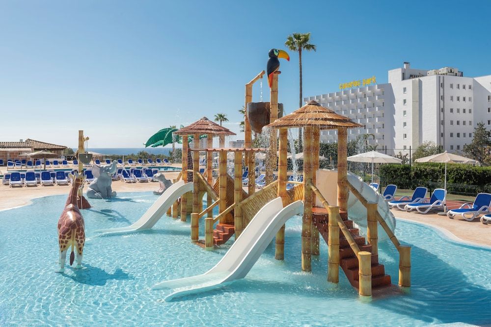 🍸🏝️¡MALLORCA TODO INCLUIDO Y TOBOGANES!🛝🚢 Desde 4 noches: Ferry con tu coche + Hotel 3* cerca de increíbles playas  | Cales de Mallorca