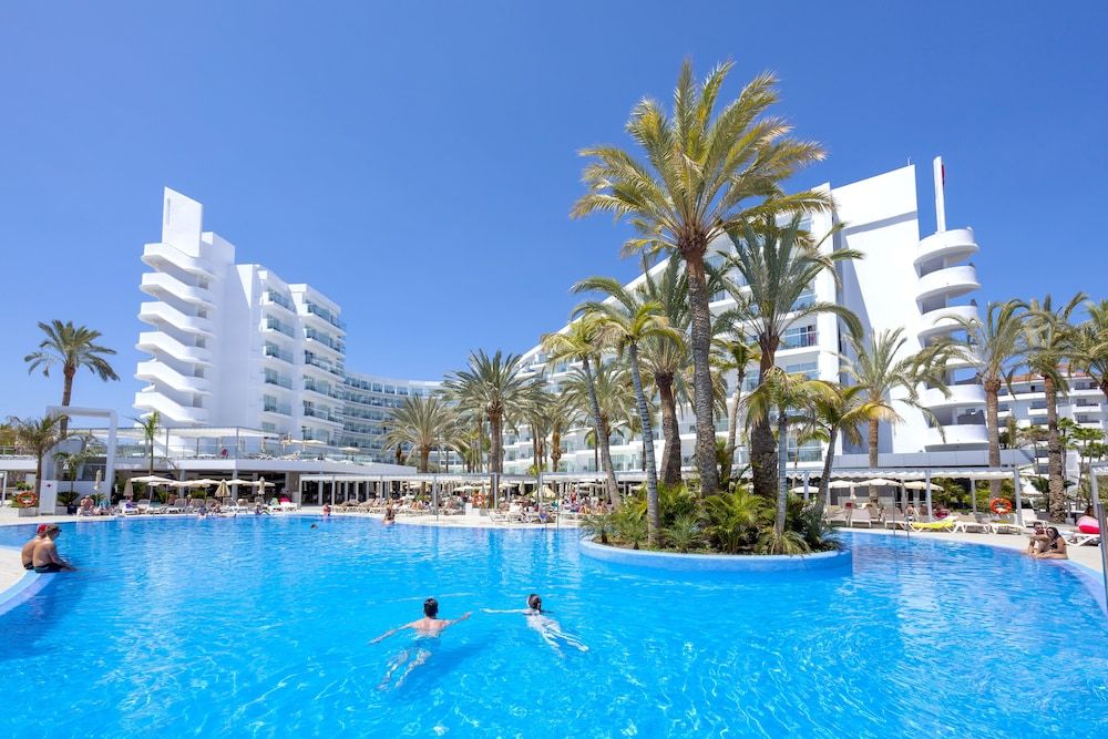 Hotel Riu Papayas - All Inclusive 1