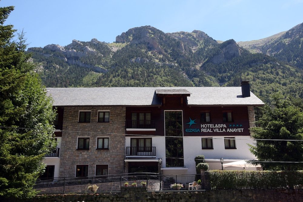 Hotel & Spa Real Villa Anayet 1