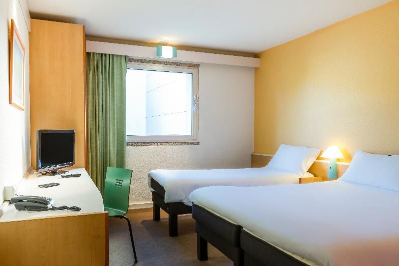 Ibis Porto São João 3